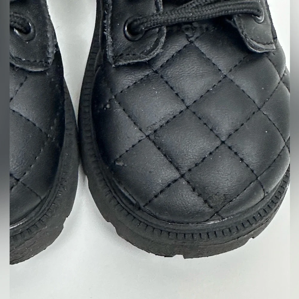 Girl's Quilted Zipped Ankle Boots